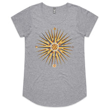 Load image into Gallery viewer, Compass Rose Womens Scoop
